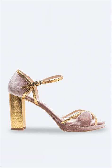 Zapatos Nefertiti Nude Y Dorado Pol Nunez