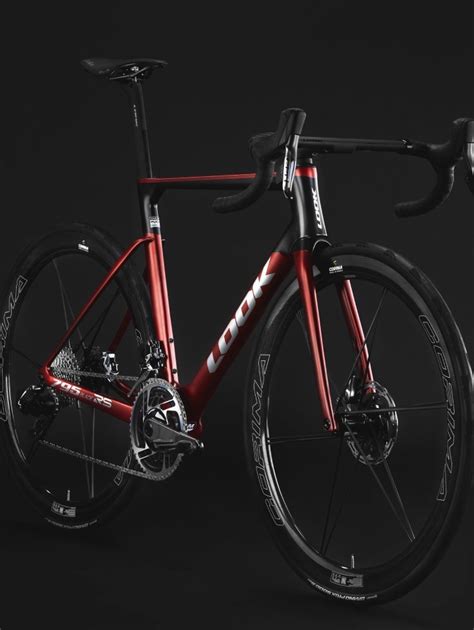 Nouveau 795 BLADE RS RED CHROME SATIN LOOK Cycle