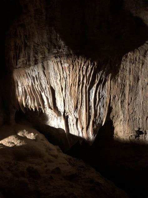 Know Before You Go Cave Of The Winds Discovery Tour