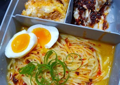 Resep Ramen Kuah Curry Versie Cepat Oleh Thea Tantia Cookpad