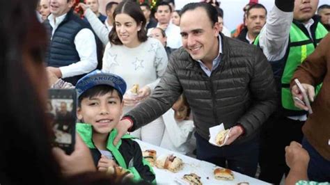 Comparten Rosca De Reyes En Villamagia Coahuila