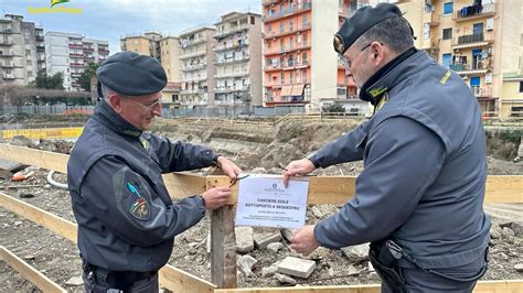 Sequestrato Il Cantiere Di Corso Italia Ad Angri Sigilli Anche A