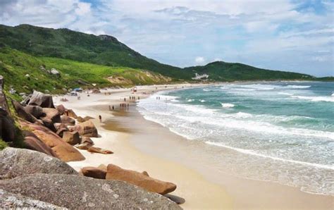 Conhe A Praias De Nudismo Oficiais No Brasil E Onde Ficam