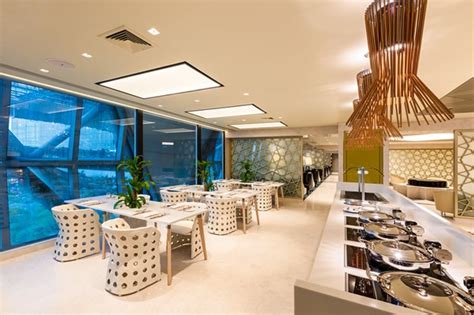 Qatar Airways Reopens Bangkok Premium Lounge