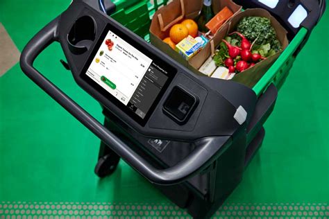 The First-Ever Amazon Fresh Grocery Store Is Opening In California