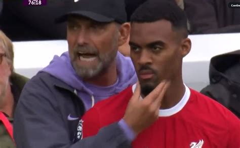 Gravenberch S Hilarious Reaction To Klopp Stroking His Goatee V West Ham