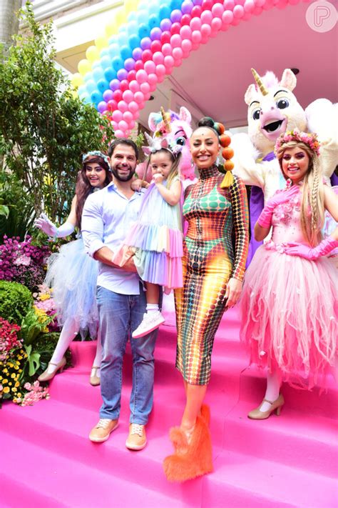 Foto Aniversário da filha de Sabrina Sato e Duda Nagle teve como tema