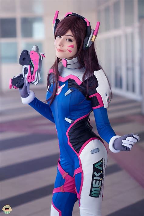 Juriet Cosplay As Palanquin Dva From Overwatch