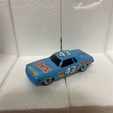 Yahoo オークション ホットウィール Hot Wheels 70 プリムス バラク