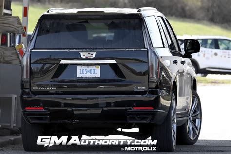 Cadillac Escalade Sport Black Raven Gba Prototype Spy Shots