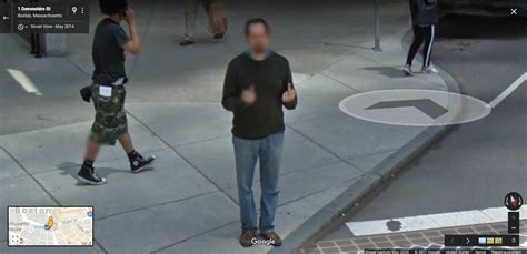 25 WTF Moments Caught On Google Street View