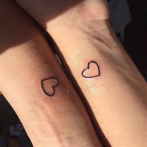 15 Tatuajes de pareja que querrás hacerte con YA Matching couple