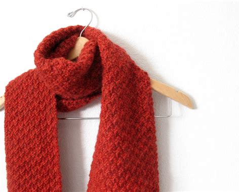 knit, too!: Red Scarf Project + a pattern!