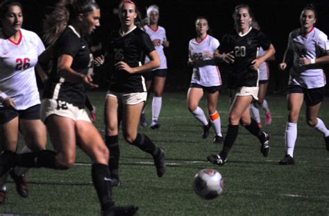 Womens Soccer Shuts Out Opponents In Back To Back Performances The Scribe