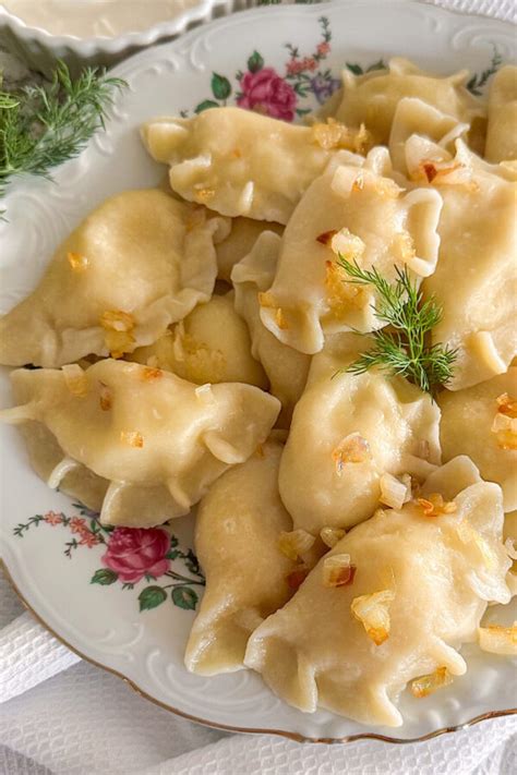 Potato And Cheese Pierogi Pierogi Ruskie The Tasty Chapter