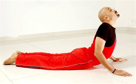 Yoga relief for Severe Back Pain | Bigumbrella