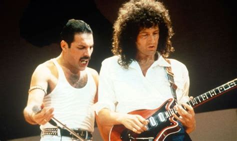 Freddie Mercurys Beautiful Brian May T Showed How Proud He Was Of Queen Bandmate Music