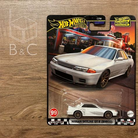 Hotwheels HW Hot Wheels Premium Nissan Skyline GT R BNR32 Hot Wheels Boulevard Shopee Malaysia