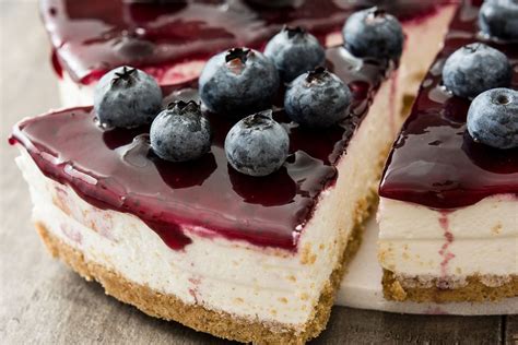 15 Best Huckleberry Cheesecake Recipes To Try Today - Eat Kanga