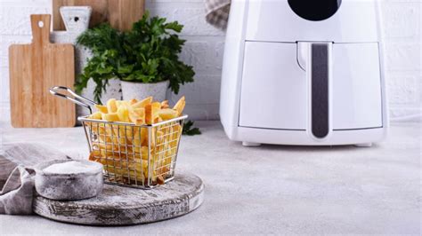 Comment faire des frites dans une friteuse à air 2 recettes faciles