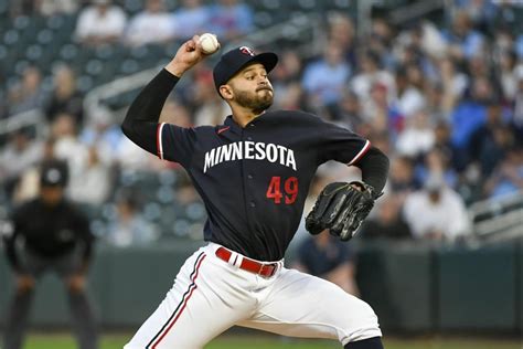 Rhp Pablo López Minnesota Twins Finalize Deal For 2024 27 Vancouver