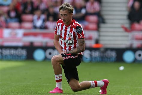 Regis Le Bris Delivers Jack Clarke Transfer Update As Sunderland