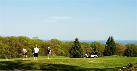 Golf | The Historic Summit Inn Resort