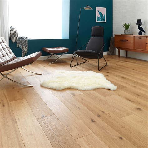 Woodpecker Salcombe Natural Oak Strip Brushed Matt Lacquered Wou