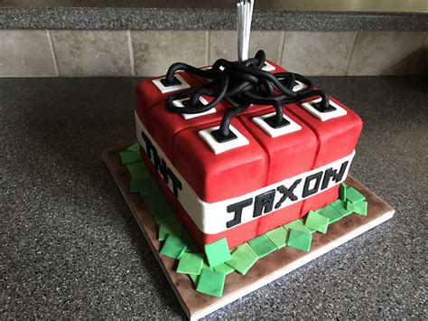 Minecraft/TNT cake | Cake, Minecraft cake, Minecraft birthday