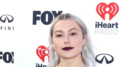 Phoebe Bridgers S Armpit Hair At IHeartRadio Music Awards POPSUGAR