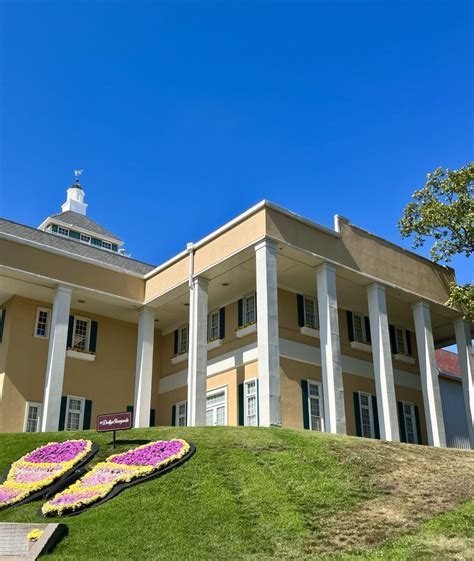 Experience Dolly Partons Stampede Dinner Attraction 40