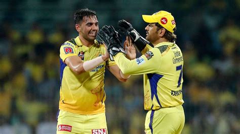 Deepak Chahar Is Like A Drug Ms Dhoni Opens Up On His Bond With Csk