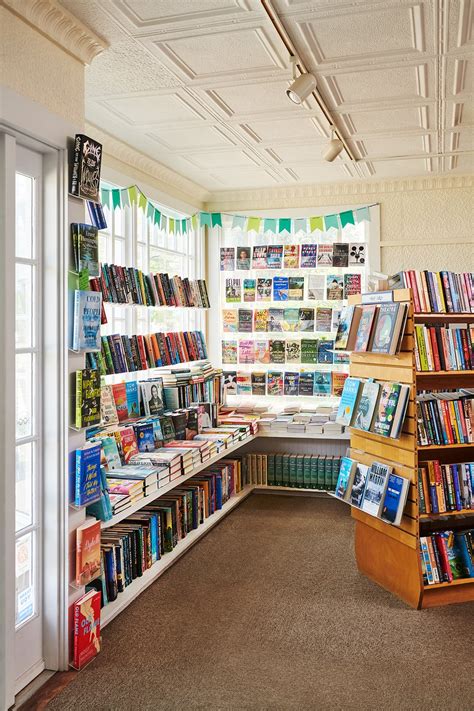 Brewster Book Store I Cape Cod, Massachusetts