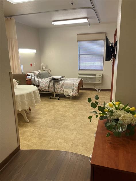 Founders Plaza Nursing and Rehabilitation | Nursing and Rehabilitation