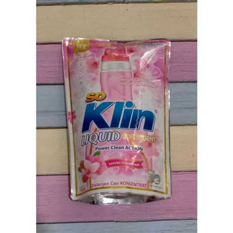 Jual So Klin Liquid Softergent Sakura Strawberry Detergen Cair 750 Ml