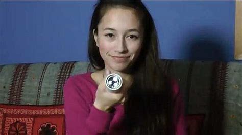 Teenager Invents A Battery Free Flashlight