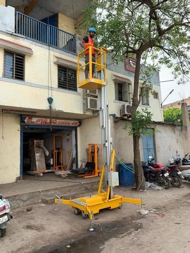 Darshan Engineers Aluminium 6 Mtr Single Mast Aerial Work Platform