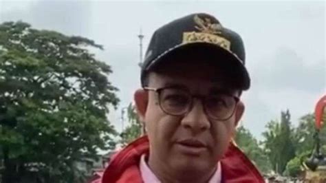 Foto Jakarta Banjir Giliran Denny Siregar Bully Anies