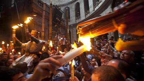 Pasqua Orientale Nel Santo Sepolcro Il Rito Del Fuoco Sacro Visto Da