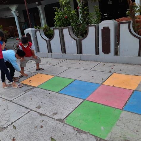 joy  children playing gejlik  scientific diagram