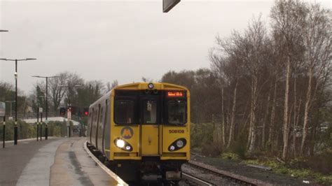 Merseyrail 508108 Merseyrail Class 508 Emu 508018 Enters W Flickr