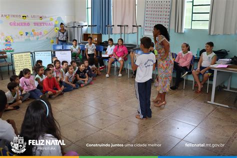 Escola Municipal 25 de Dezembro realiza a I Feira de Gêneros Textuais