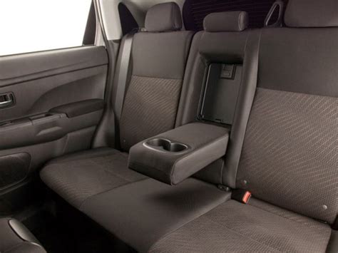 2015 Mitsubishi Outlander Sport: 84 Interior Photos | U.S. News