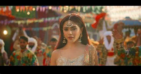 Aima Baig And Sahir Ali Bagga Song Video Washmallay Out Now Reviewit Pk