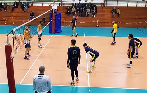 Volley Raffaele Lamezia Cade Al Tie Break Contro Lo Hering Pozzallo