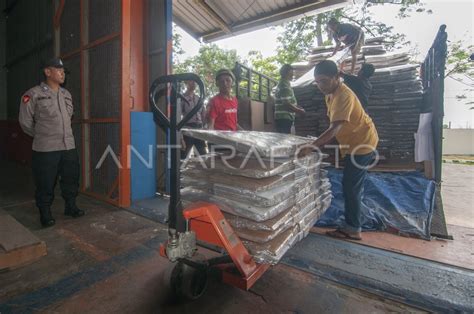 Kedatangan Kotak Suara Pemilu 2024 Di Klaten ANTARA Foto