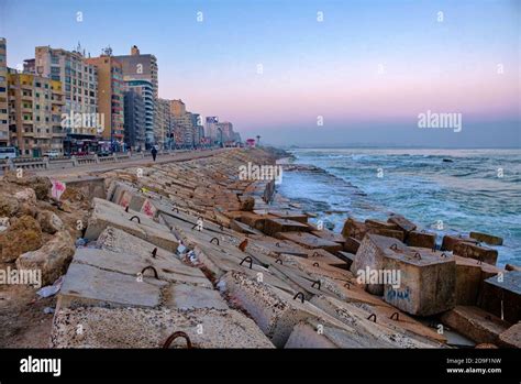 Beach Alexandria Egypt Hi Res Stock Photography And Images Alamy