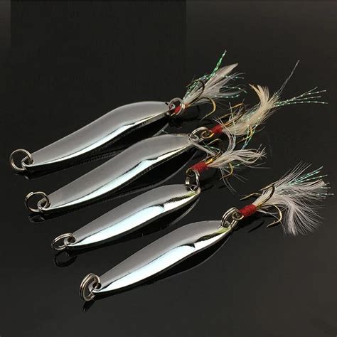 1pcs Artificial Bait Metal Willow Shaped Sequins Iron Vib Lure Fish