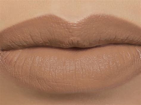 Matte Nude Lipstick Praline Light Brown Mineral Lipstick With
