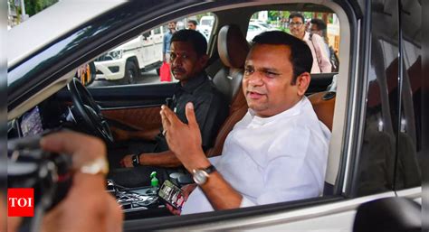 deora narwekar  south mumbai campaign mode india news times  india